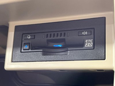 2022 Toyota LAND CRUISER PRADO — миниатюра 24
