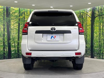 2022 Toyota LAND CRUISER PRADO — миниатюра 16