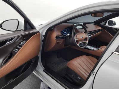 GENESIS G80 (RG3) - 10