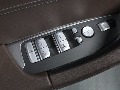 صورة مصغرة 29 لـ 2025 BMW IX3