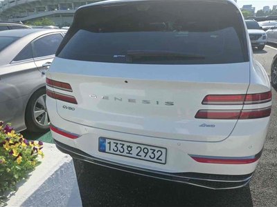 2025 Genesis GV80 photo 4