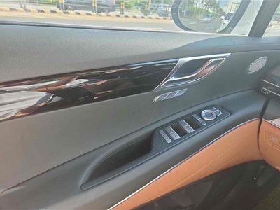 2025 Genesis GV80 — миниатюра 14