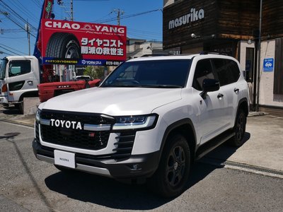 TOYOTA LAND CRUISER 300 - 5