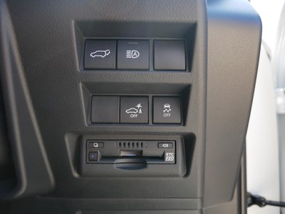 2023 Toyota LAND CRUISER 300 缩略图 49