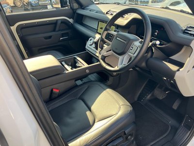 2024 LAND Rover DEFENDER — миниатюра 16