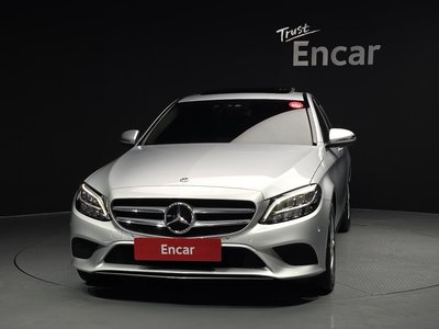 2019 Mercedes-BENZ C-CLASS 照片 2