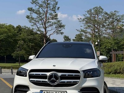 MERCEDES-BENZ GLS - 3