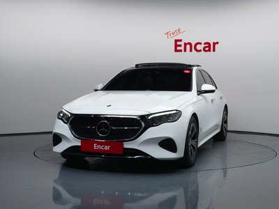 MERCEDES-BENZ E-CLASS - 2