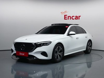 MERCEDES-BENZ E-CLASS - 1