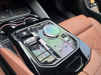2026 BMW 5 SERIES — фото 9