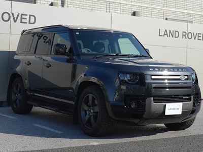 LAND ROVER DEFENDER - 4