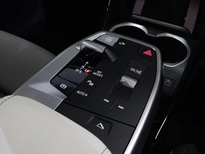 صورة مصغرة 24 لـ 2025 BMW X2