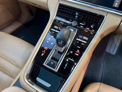 PORSCHE PANAMERA SPORT TURISMO - 10