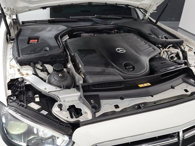 MERCEDES-BENZ E-CLASS - 7