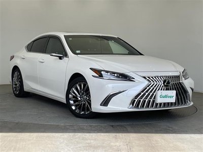 LEXUS ES - 1