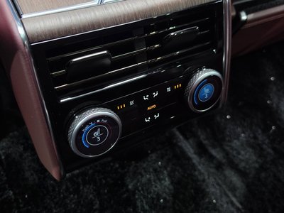 2022 LAND Rover RANGE ROVER — миниатюра 14