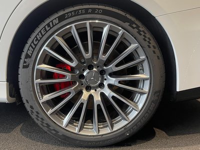 MERCEDES-BENZ E-CLASS AMG - 4