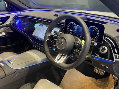 MERCEDES-BENZ E-CLASS AMG - 6