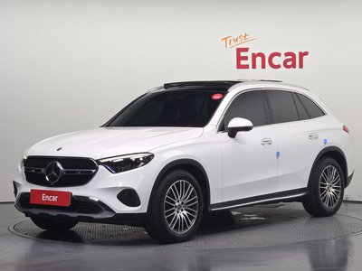 صورة 1 لـ 2023 Mercedes-BENZ GLC