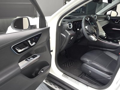 2023 Mercedes-BENZ GLC — миниатюра 13