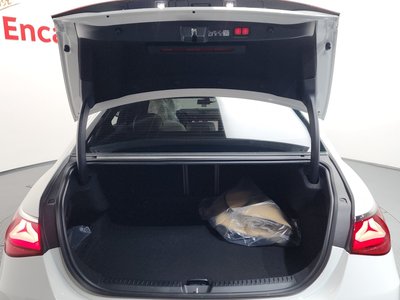 صورة مصغرة 26 لـ 2025 Mercedes-BENZ E-CLASS