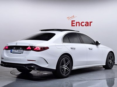 صورة 4 لـ 2025 Mercedes-BENZ E-CLASS