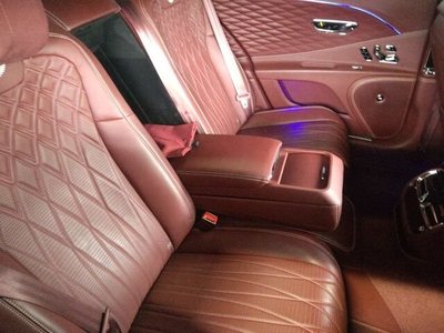 BENTLEY FLYING SPUR - 6