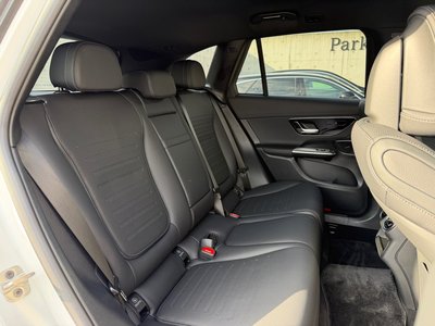 MERCEDES-BENZ GLC - 10