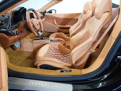 FERRARI 458 SPIDER - 2