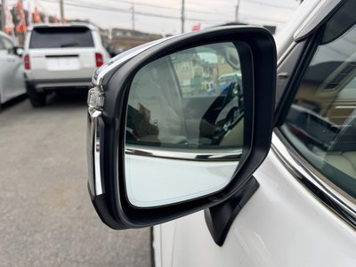 TOYOTA LAND CRUISER 300 - 10