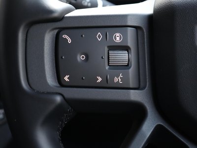 2025 LAND Rover DEFENDER — миниатюра 33