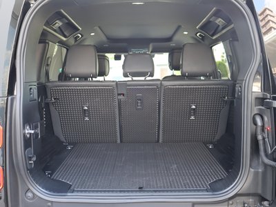 2025 LAND Rover DEFENDER — миниатюра 22