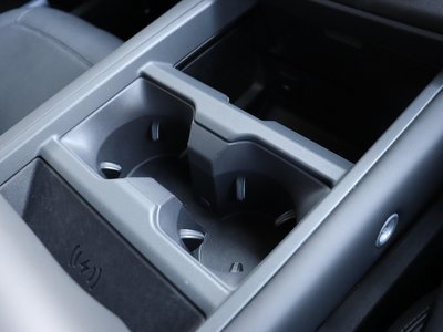 2025 LAND Rover DEFENDER — миниатюра 48