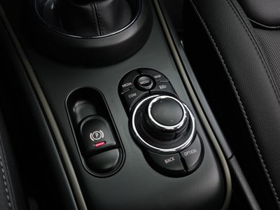 صورة مصغرة 26 لـ 2023 MINI COOPER COUNTRYMAN