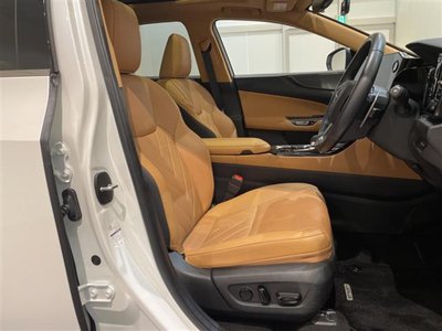 LEXUS NX - 4