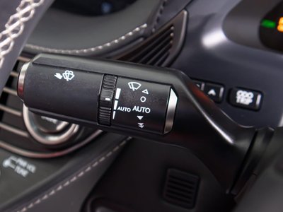 2018 Lexus LS — миниатюра 48