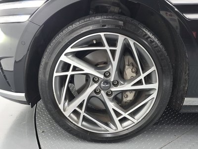 صورة 6 لـ 2024 Genesis G90 (RS4)