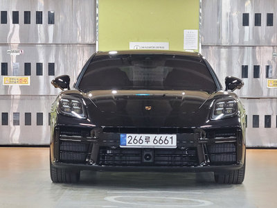 PORSCHE PANAMERA - 2