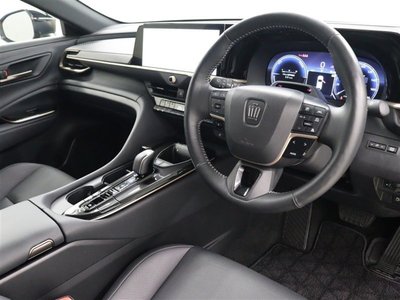 TOYOTA CROWN SPORT - 6