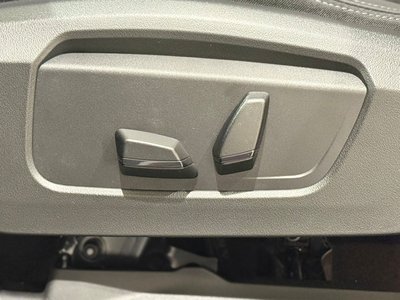 2025 BMW X1 缩略图 25