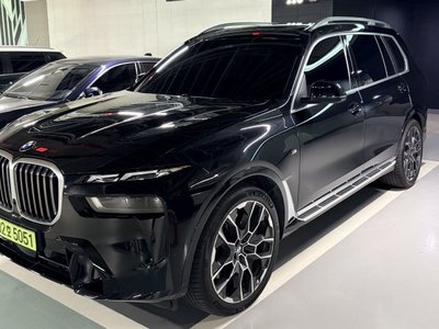 2024 BMW X7 — фото 2
