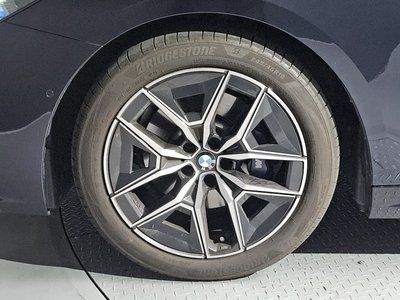 2025 BMW 5 SERIES 照片 6