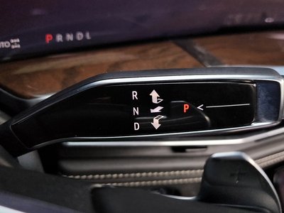 CADILLAC ESCALADE 5TH GENERATION - 9