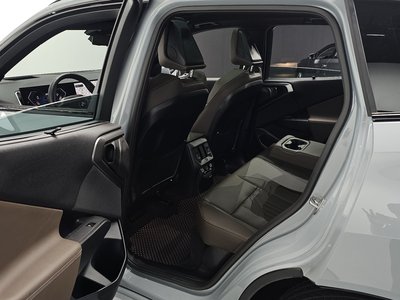 صورة مصغرة 18 لـ 2025 BMW X3
