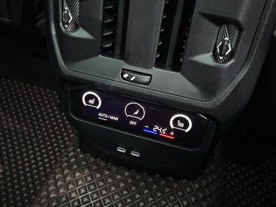صورة مصغرة 32 لـ 2025 BMW X3