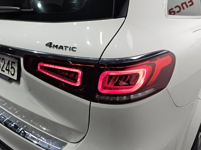 MERCEDES-BENZ GLS - 10