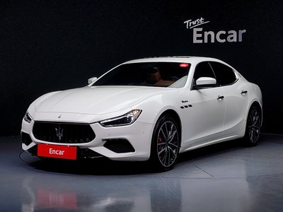 MASERATI GHIBLI - 1