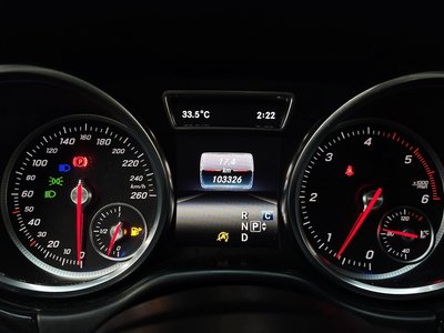 صورة 8 لـ 2016 Mercedes-BENZ GLE
