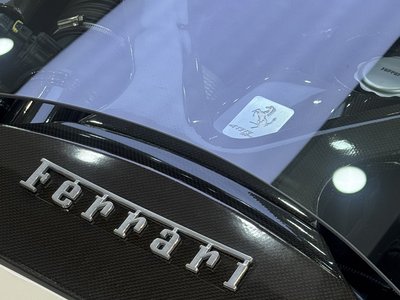 صورة مصغرة 15 لـ 2017 Ferrari 488 SPIDER