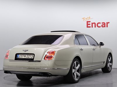 BENTLEY MULSANNE - 4